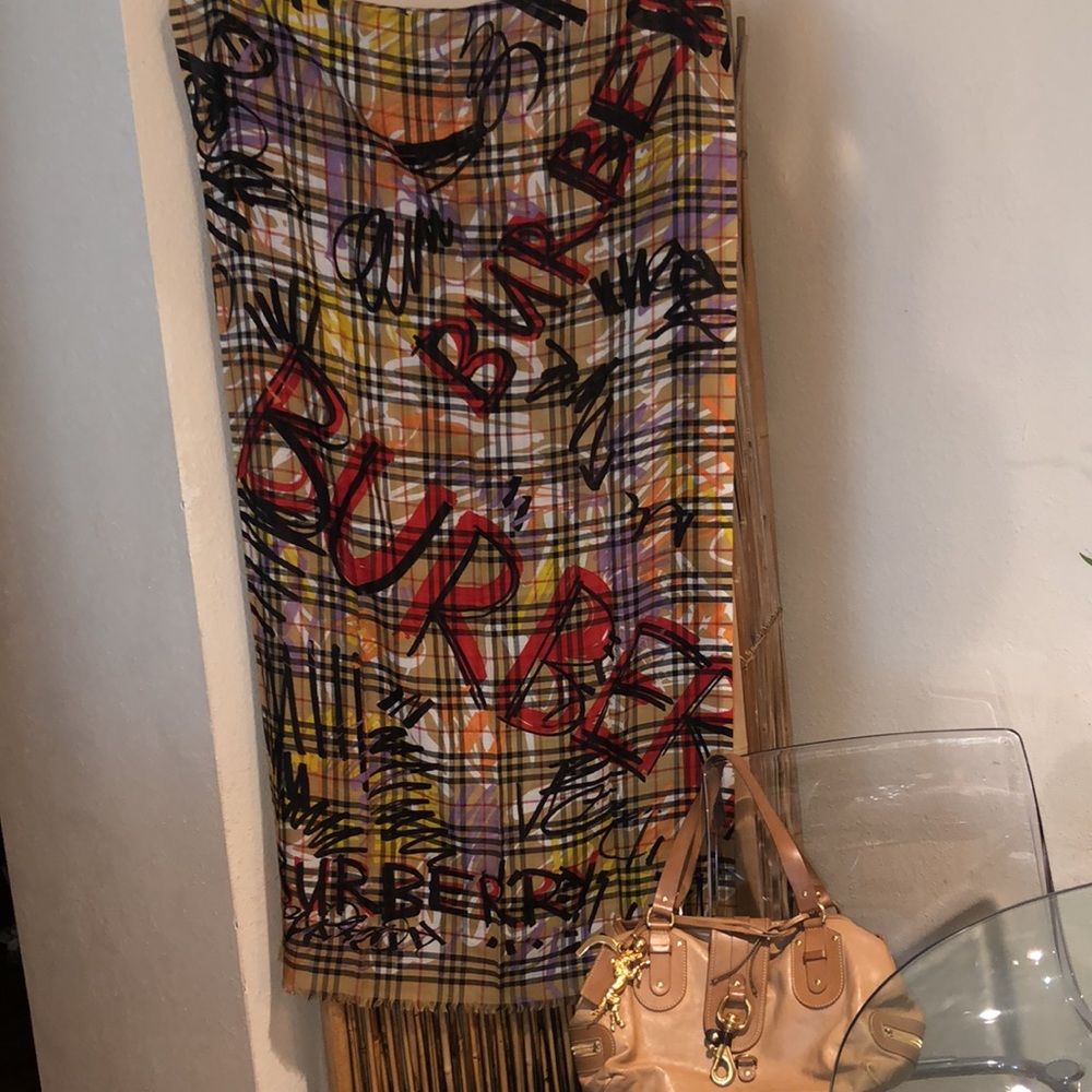 BURBERRY GRAFFITI SCARF